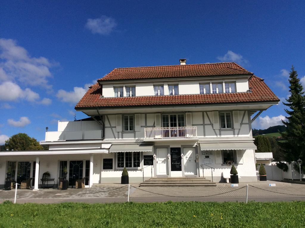 Landcafe Mit Mini Hotel Бургдорф Екстериор снимка