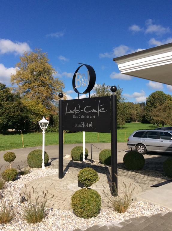Landcafe Mit Mini Hotel Бургдорф Екстериор снимка