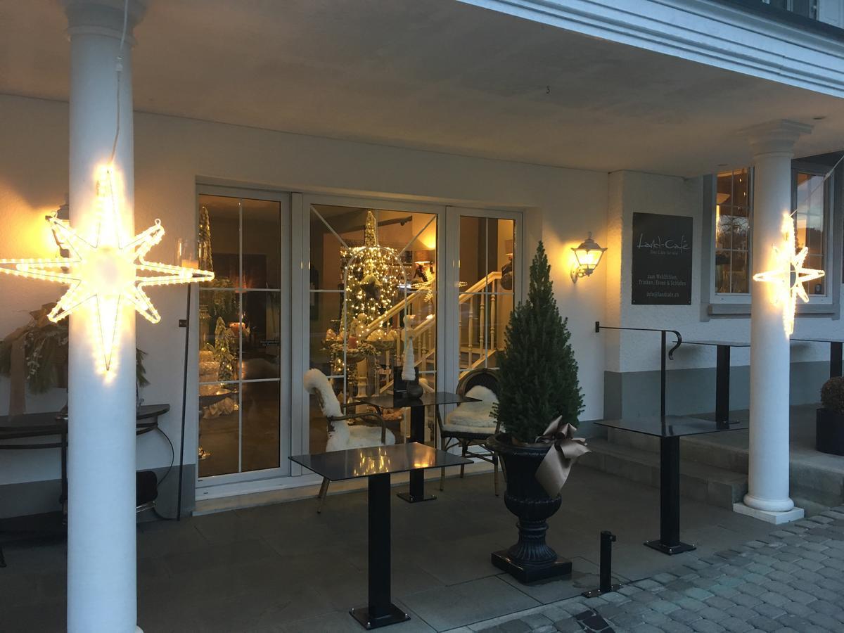 Landcafe Mit Mini Hotel Бургдорф Екстериор снимка